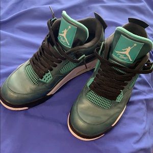 Jordan 4 Teal